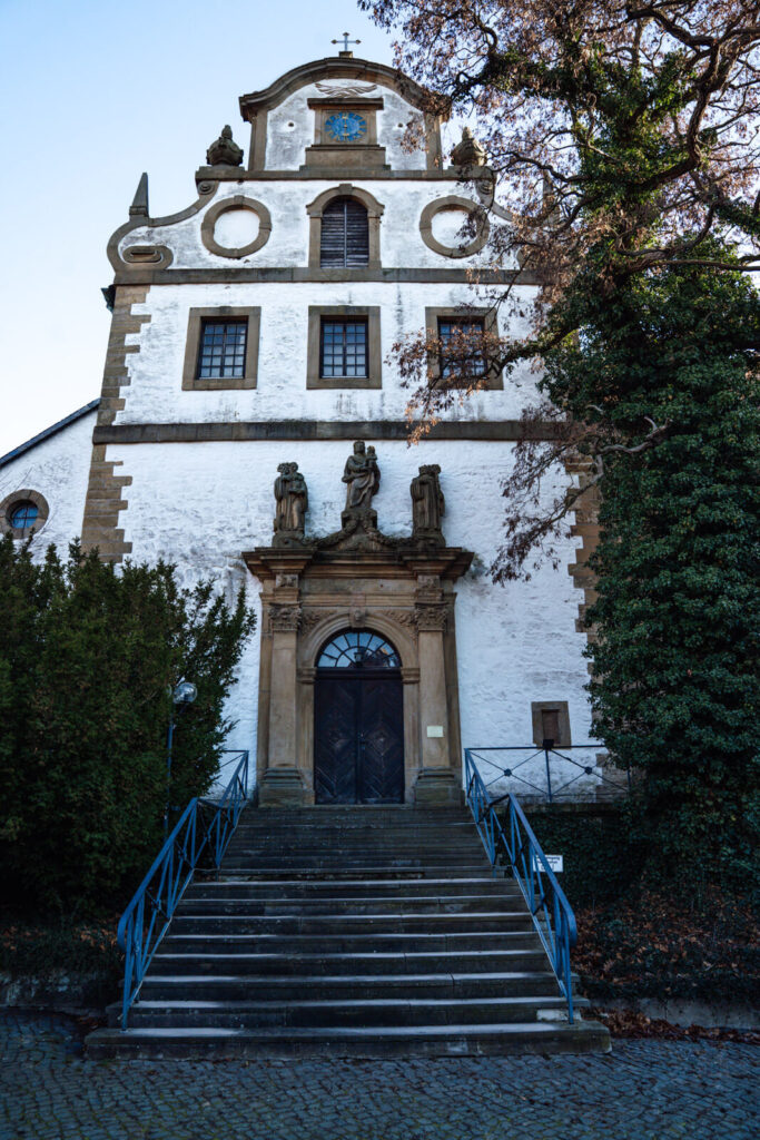 Hochzeitsfotograf aus Wolfsburg begleitet eine Hochzeit in der Kirche Ringelheim in Salzgitter